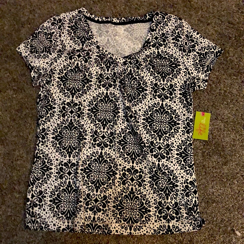 Brand new women’s top